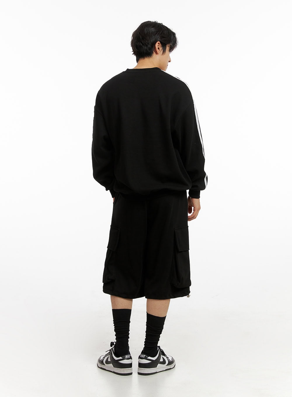 Men's Cargo Sweatshorts (Black) IG409