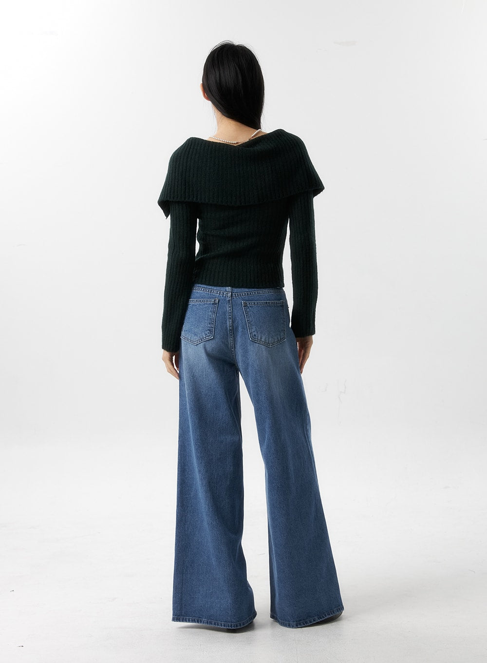 Wide Collar Off Shoulder Sweater IS315