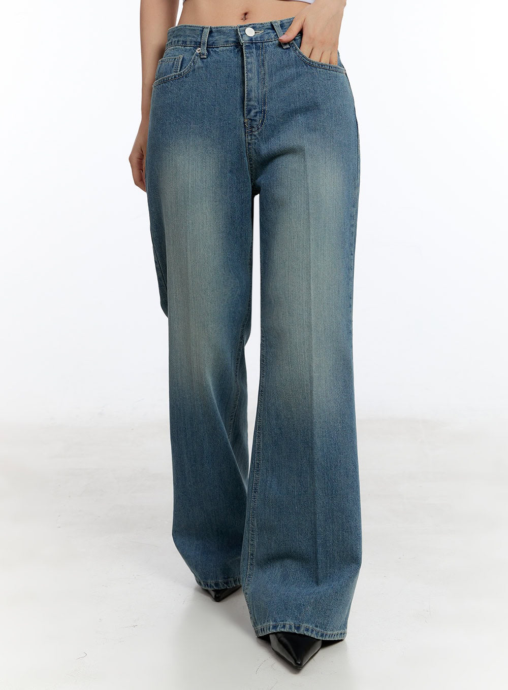 Aliya Washed Bootcut Jeans IU503