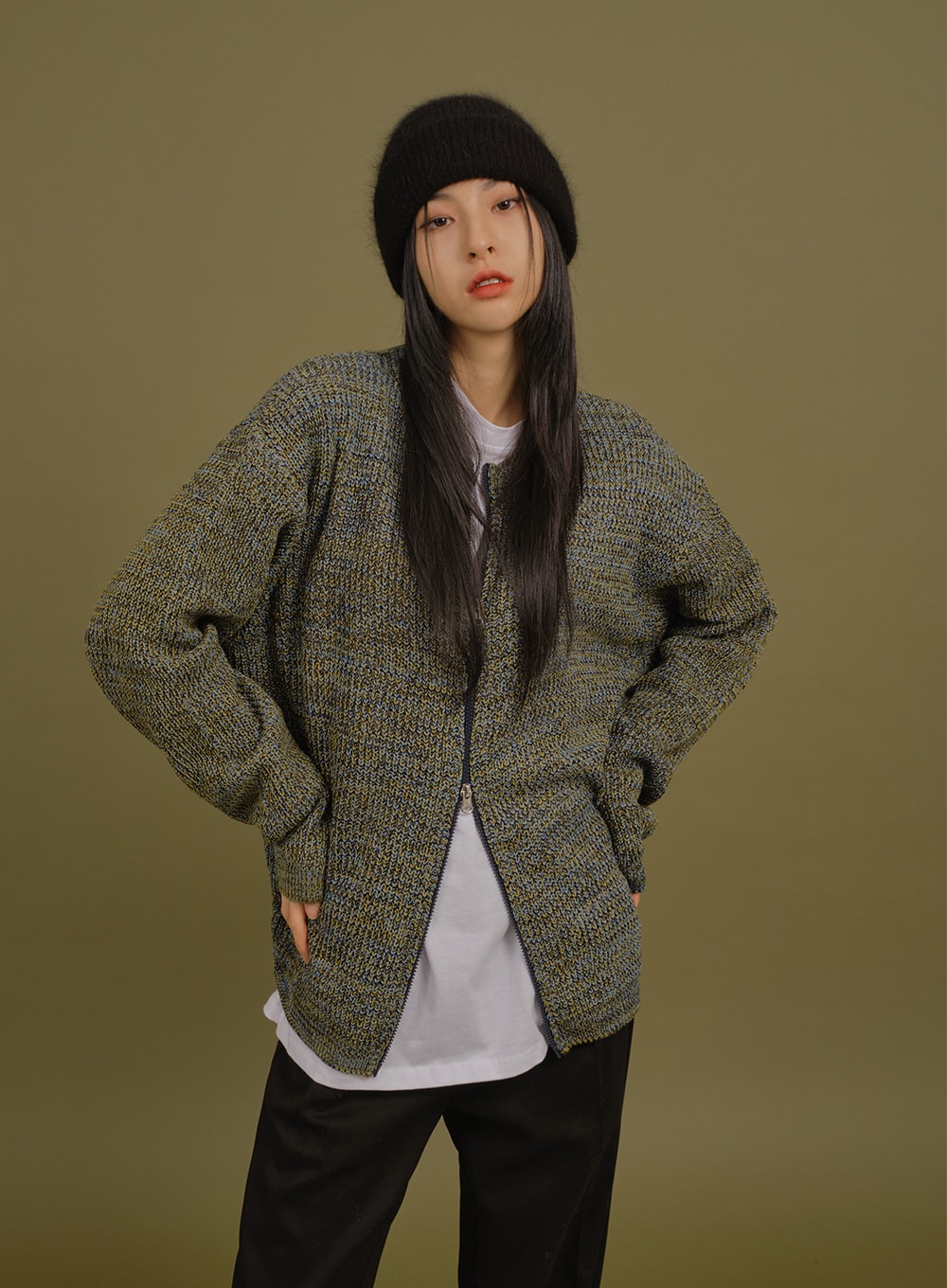 Loose Fit Knit with Two Way Zip