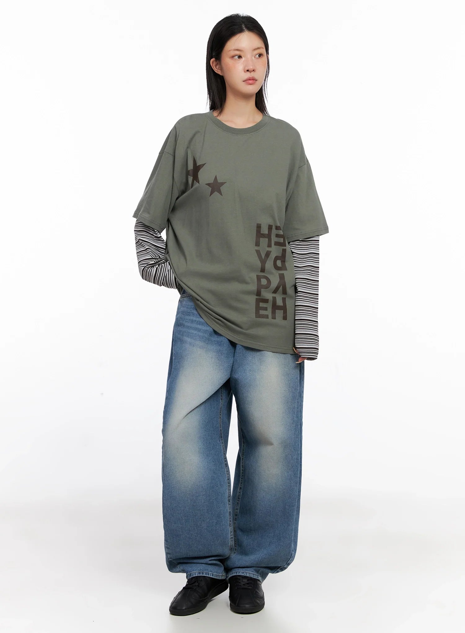 Layered Star Print Long Sleeve Tee IS515