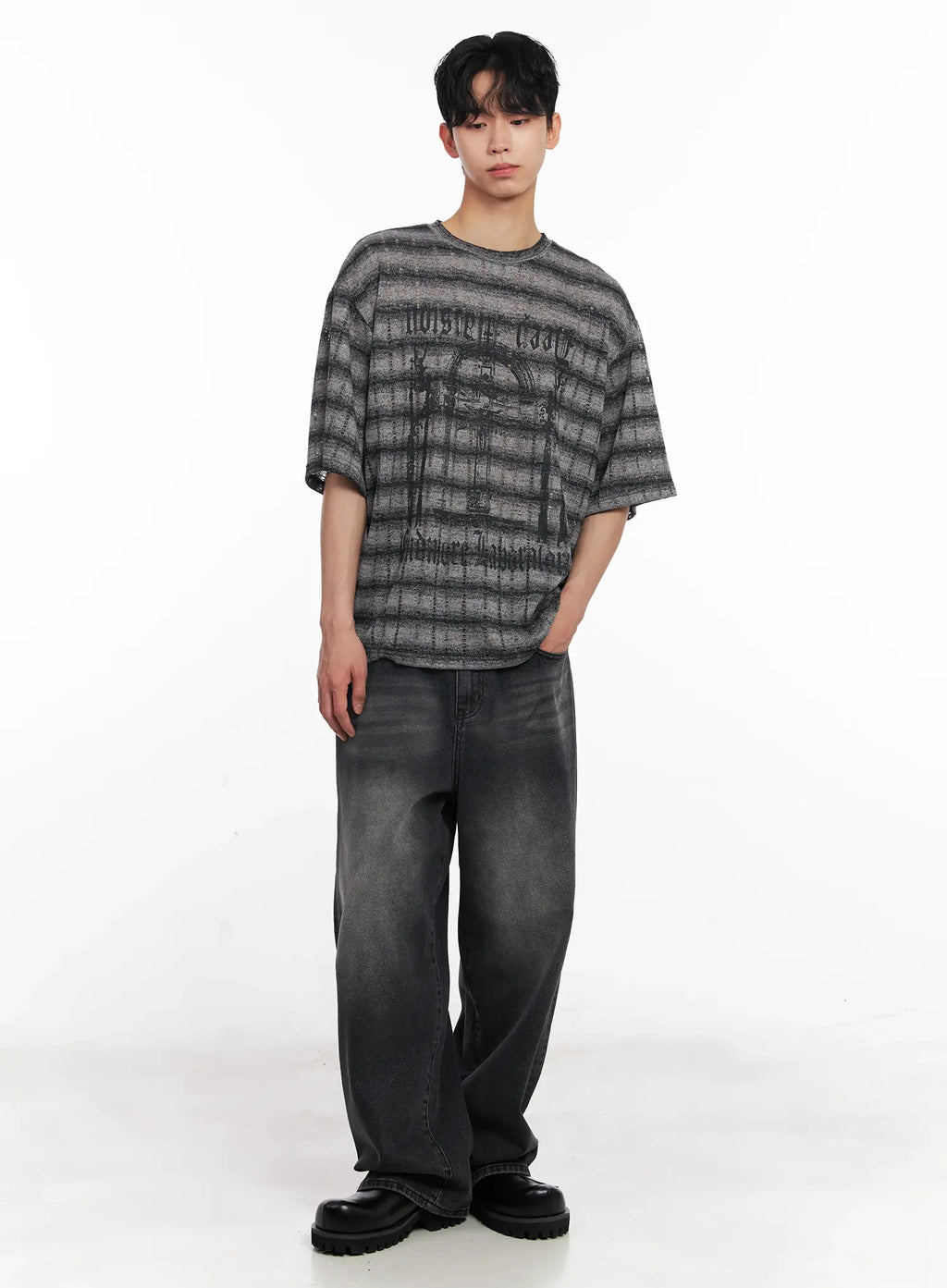 Men's Oversized Striped Graphic Tee IU526