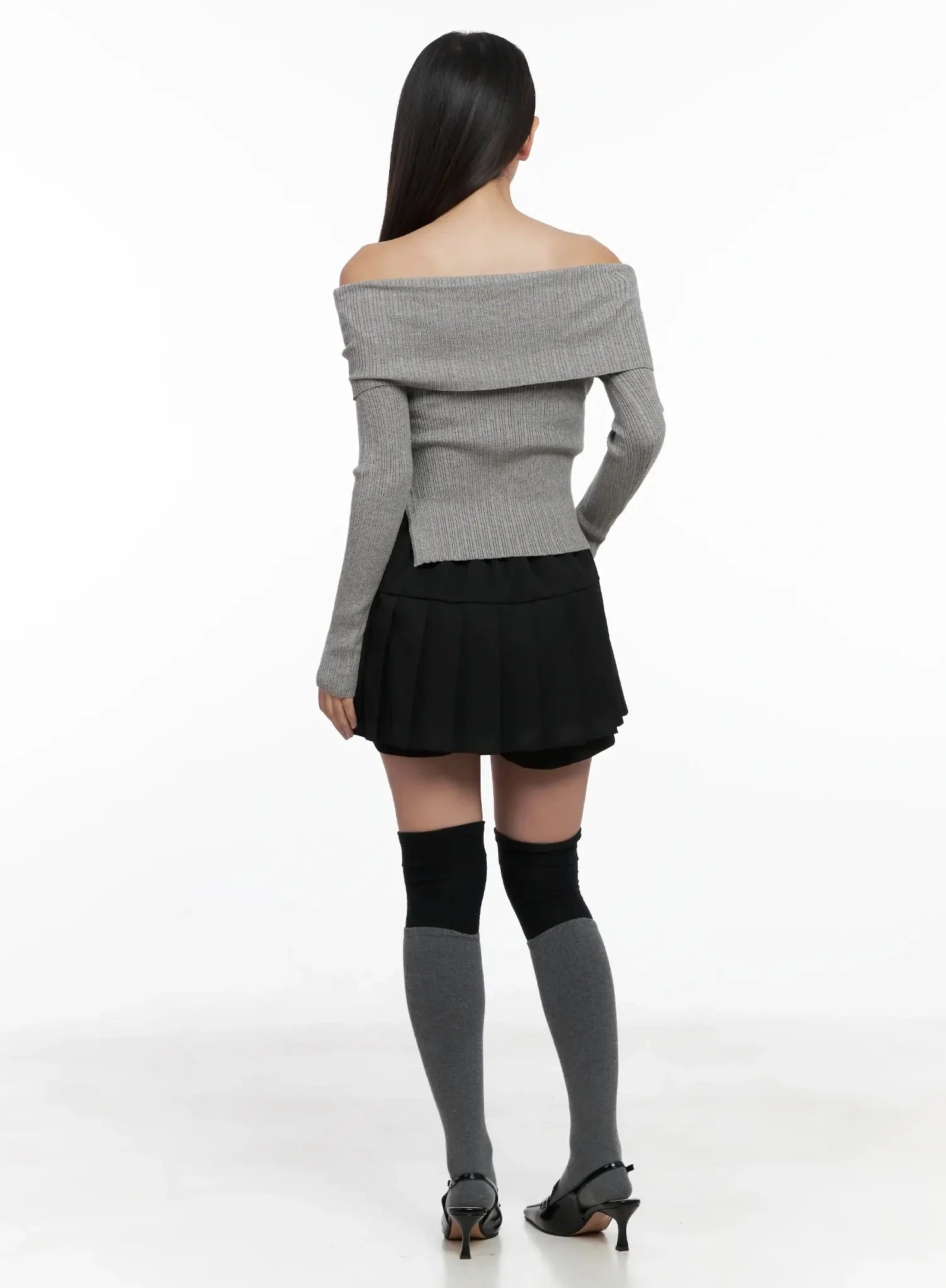 Ribbed Folded Off-Shoulder Top IG527