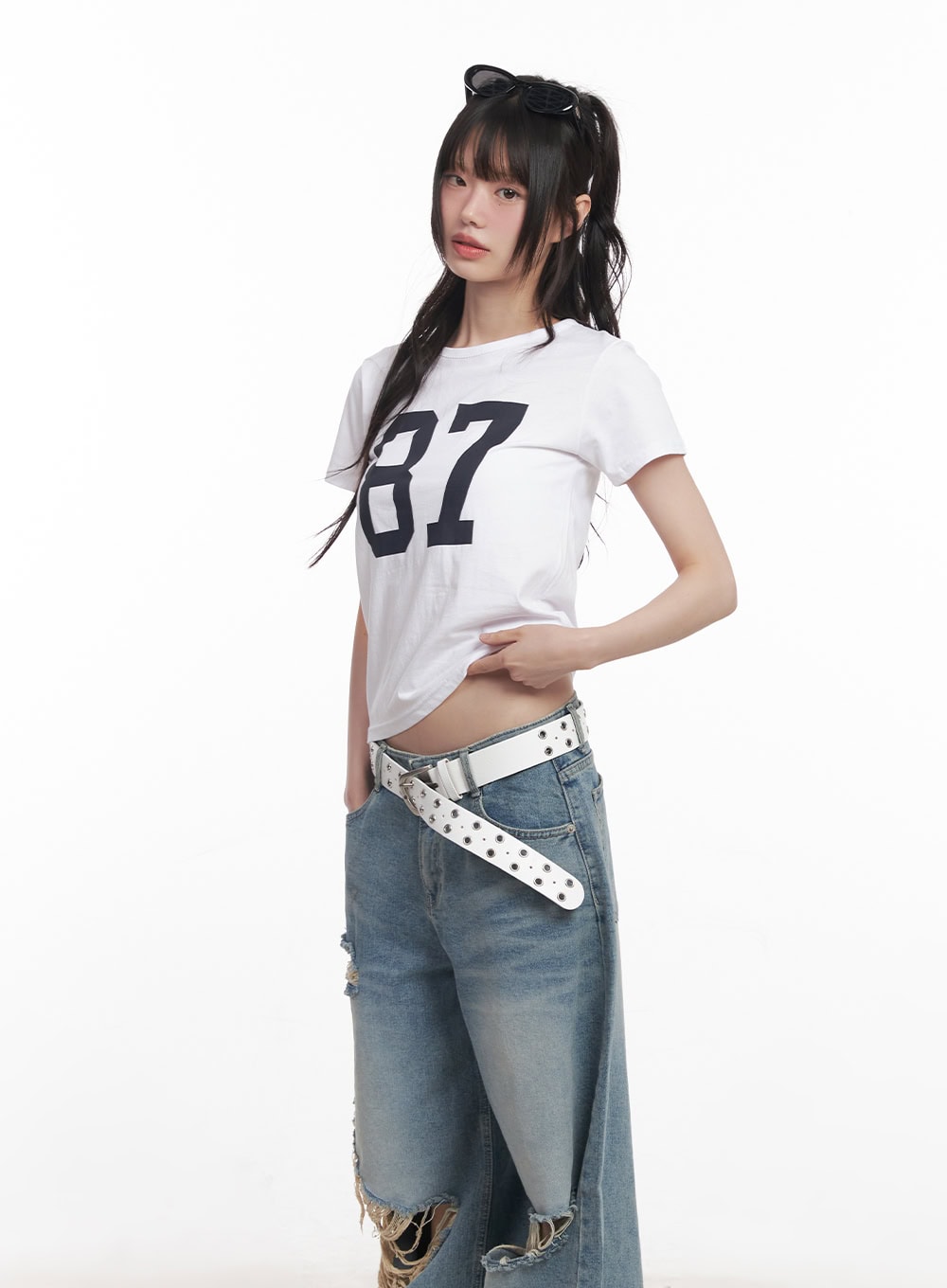 "87" Graphic Crop Tee CY520