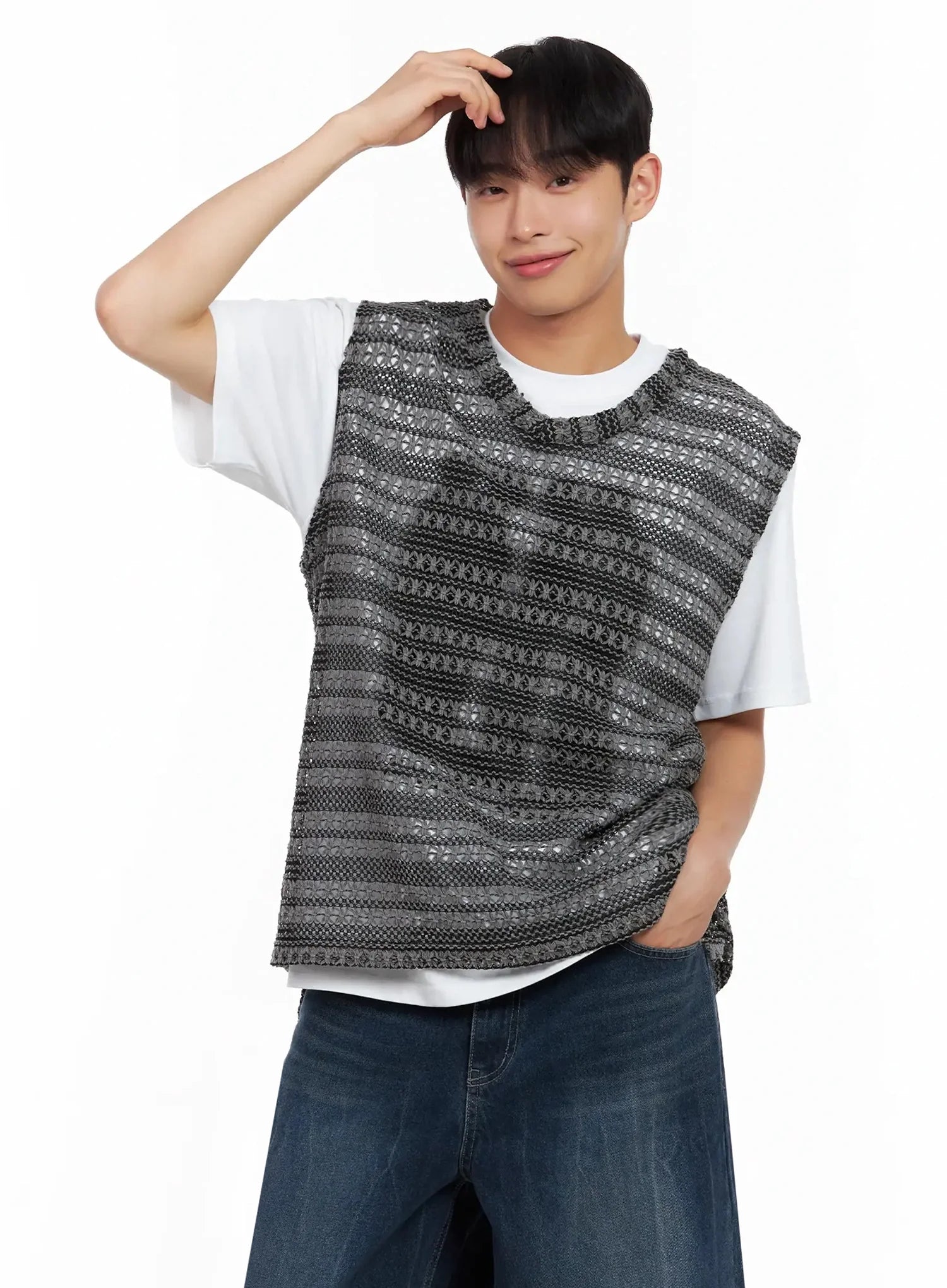 Men's Striped Knit V-Neck Vest IL516