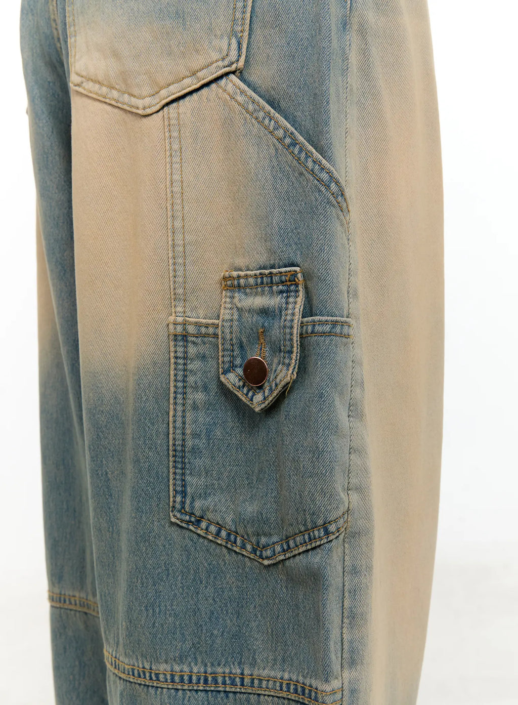 Danbi Washed Wide-Leg Denim Jeans CG501