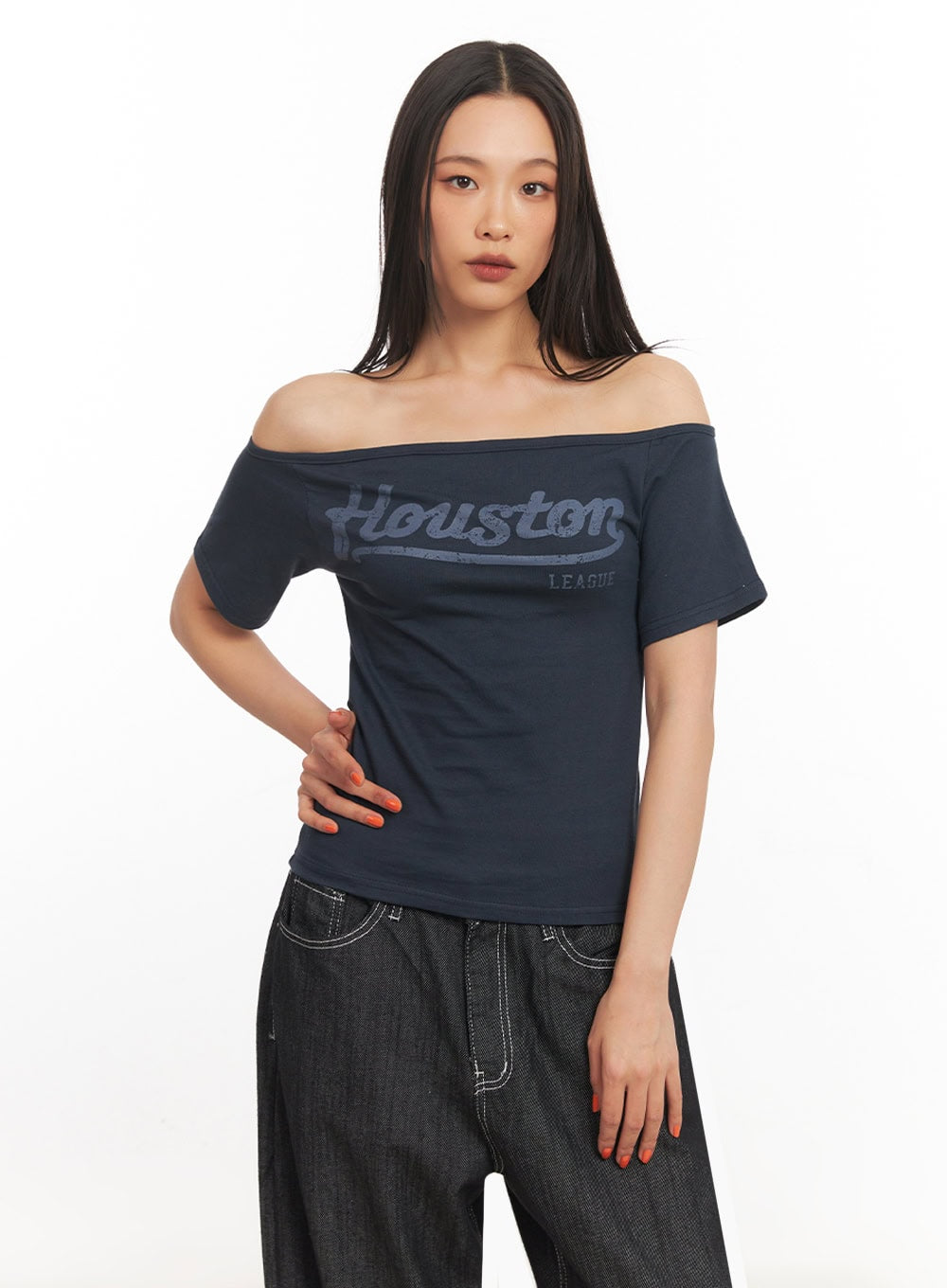 Cotton Graphic Off-Shoulder T-Shirt IA507