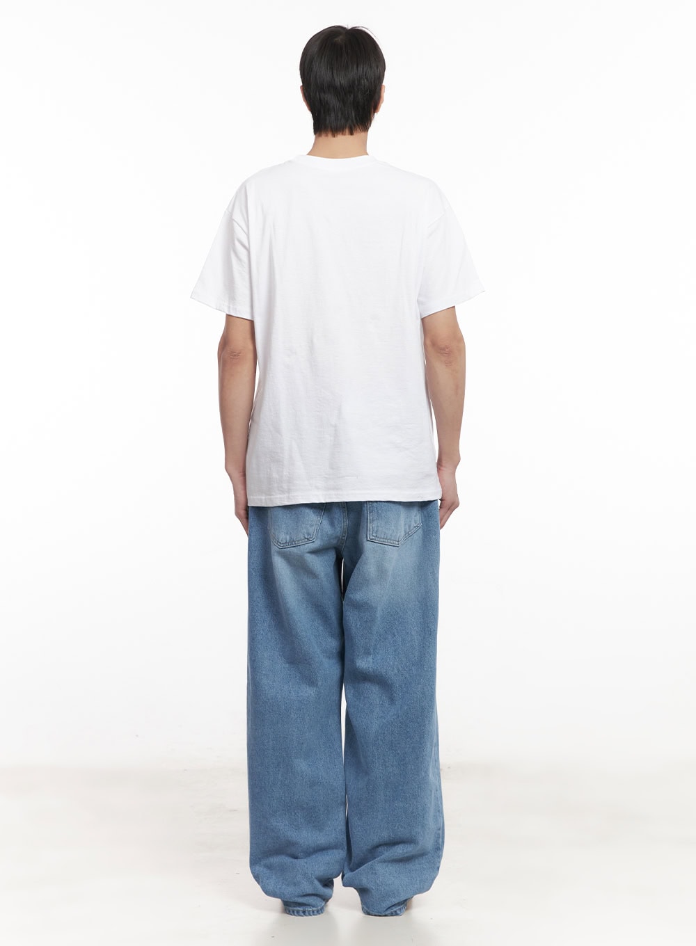 Men's Essential T-Shirt (White) IM519