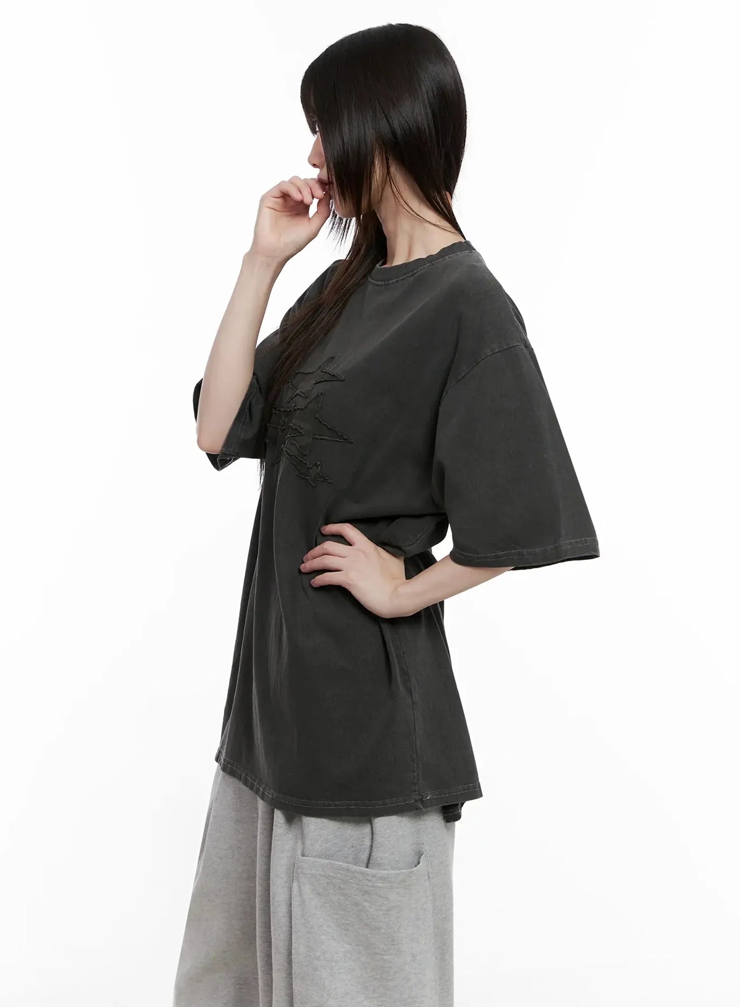 Charcoal Graphic T-Shirt IL531