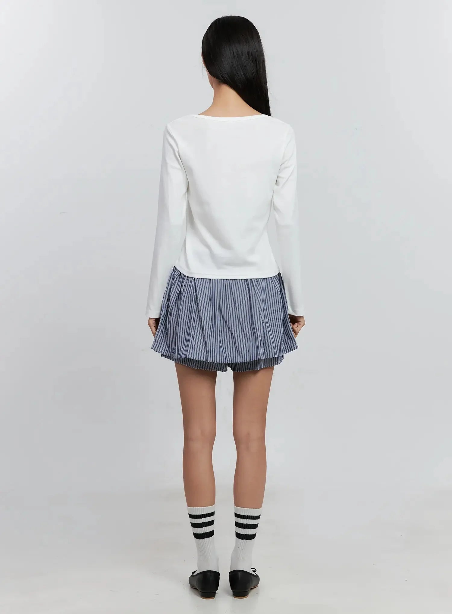 Round-Neck Long Sleeve Top IS515