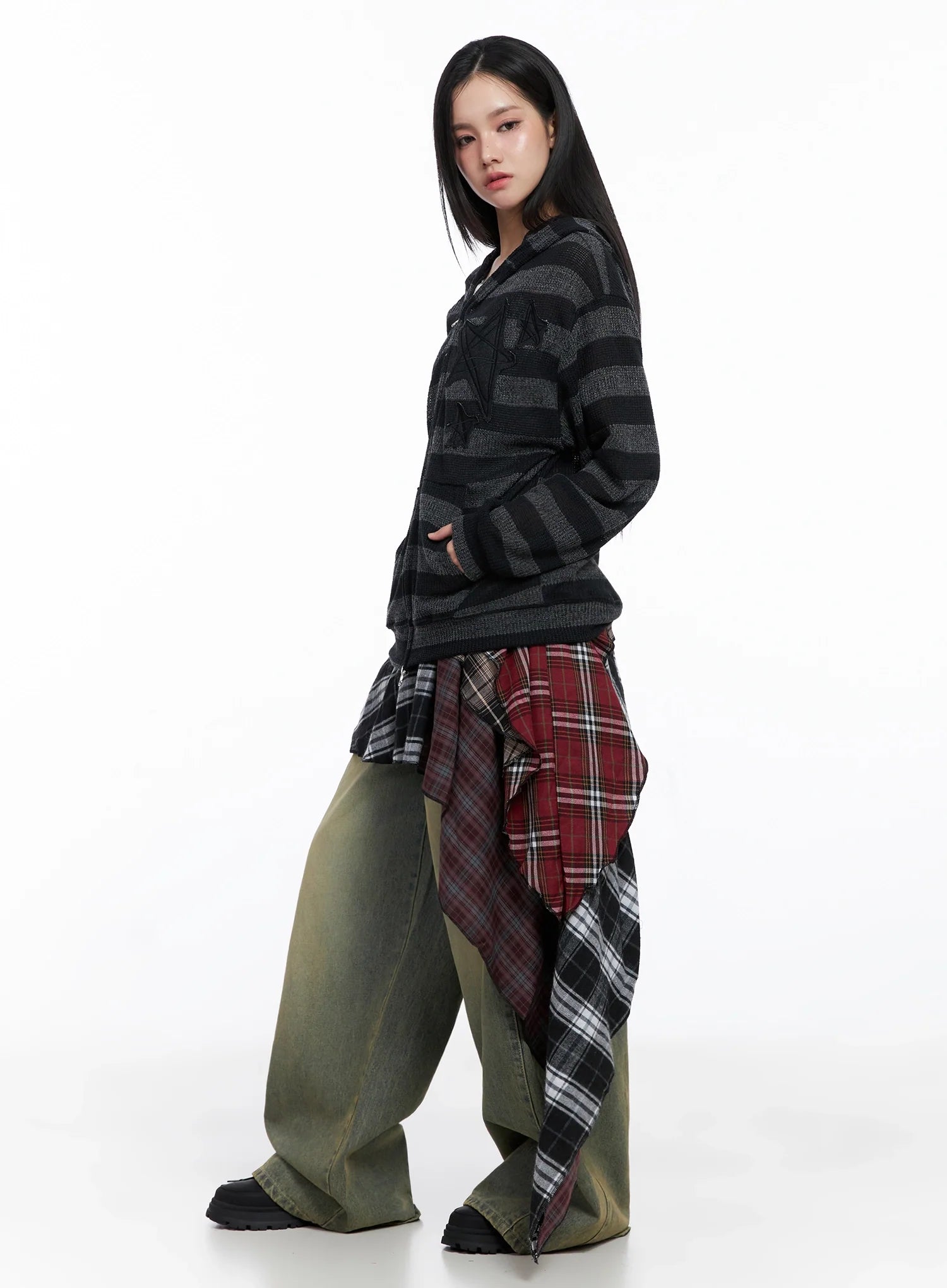 Star Patch Striped Zip-Up IS525