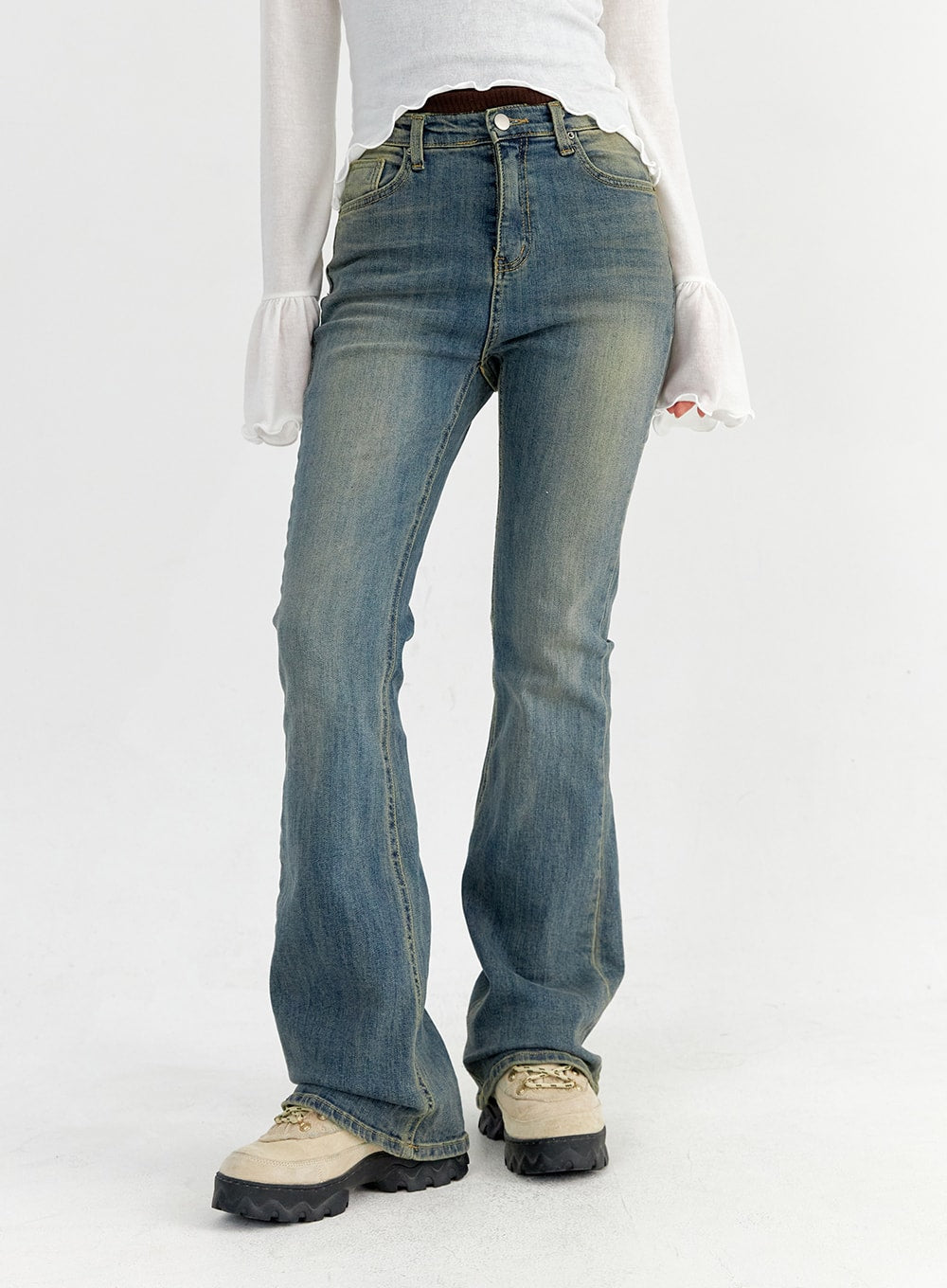Slim Washed Bootcut Jeans CO327