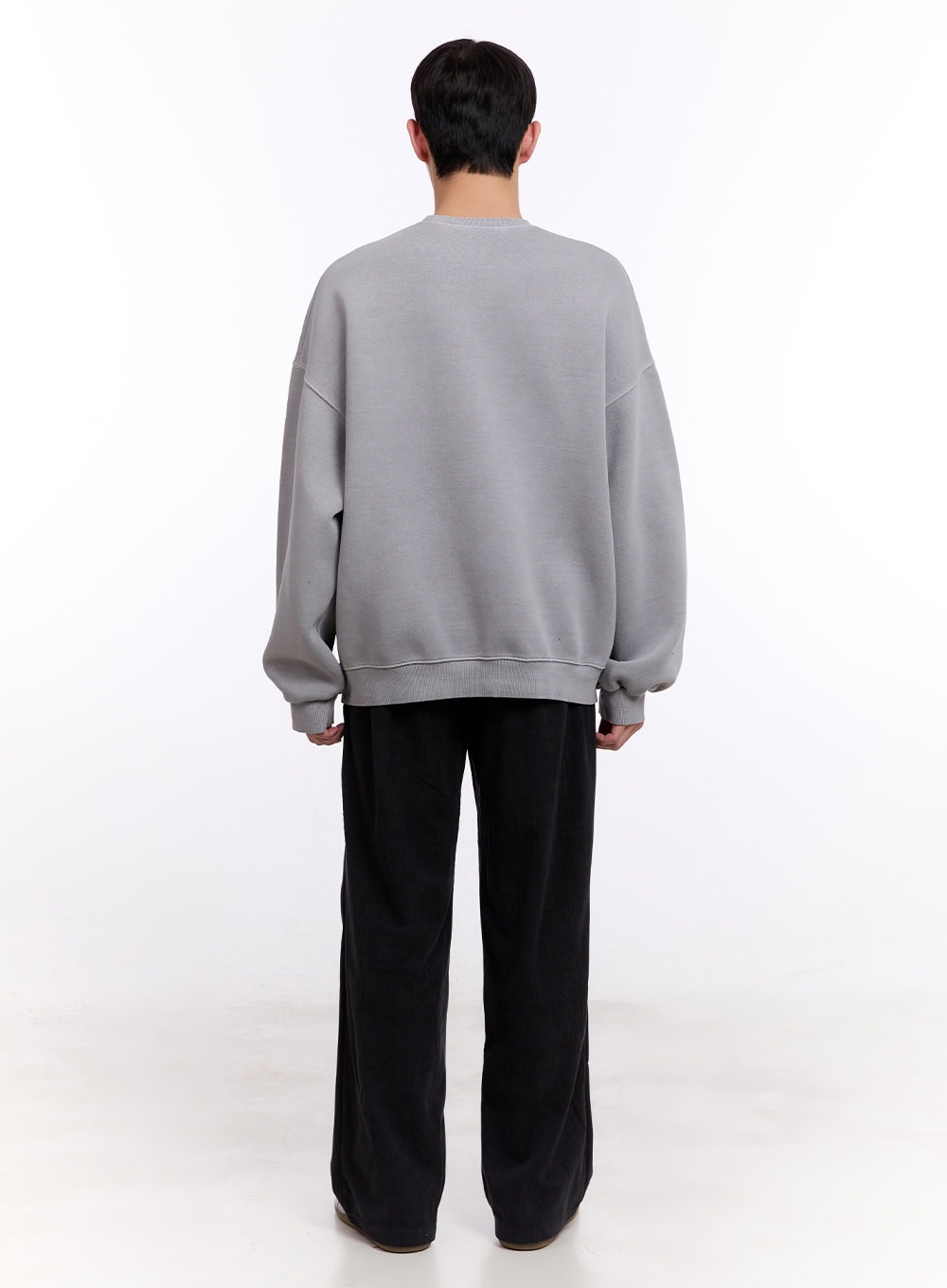 Men's Embroidered Crew Neck Sweatshirt IM512