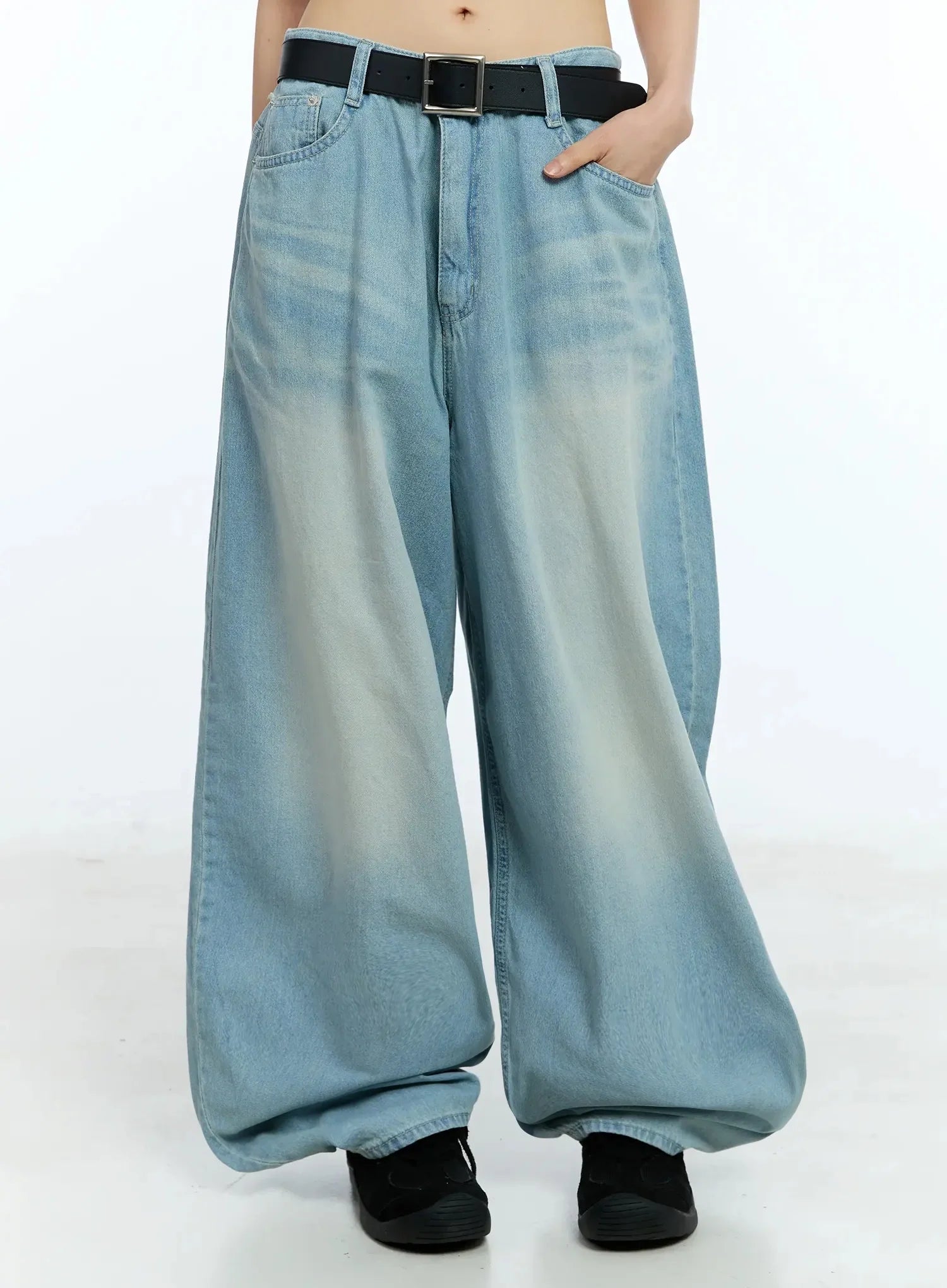 Yerim Washed Baggy Jeans IU524