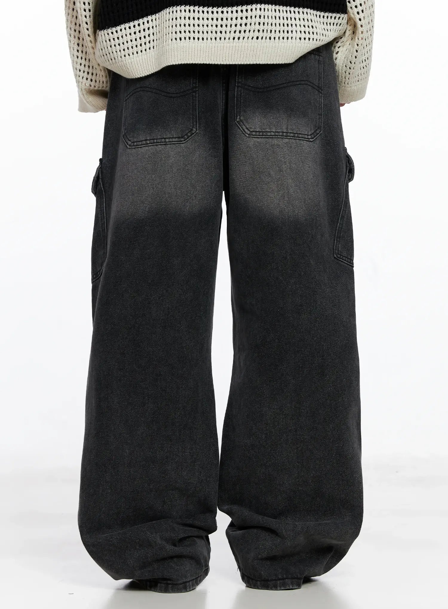 Men's Double Darted Cargo Wide-Leg Jeans IS509