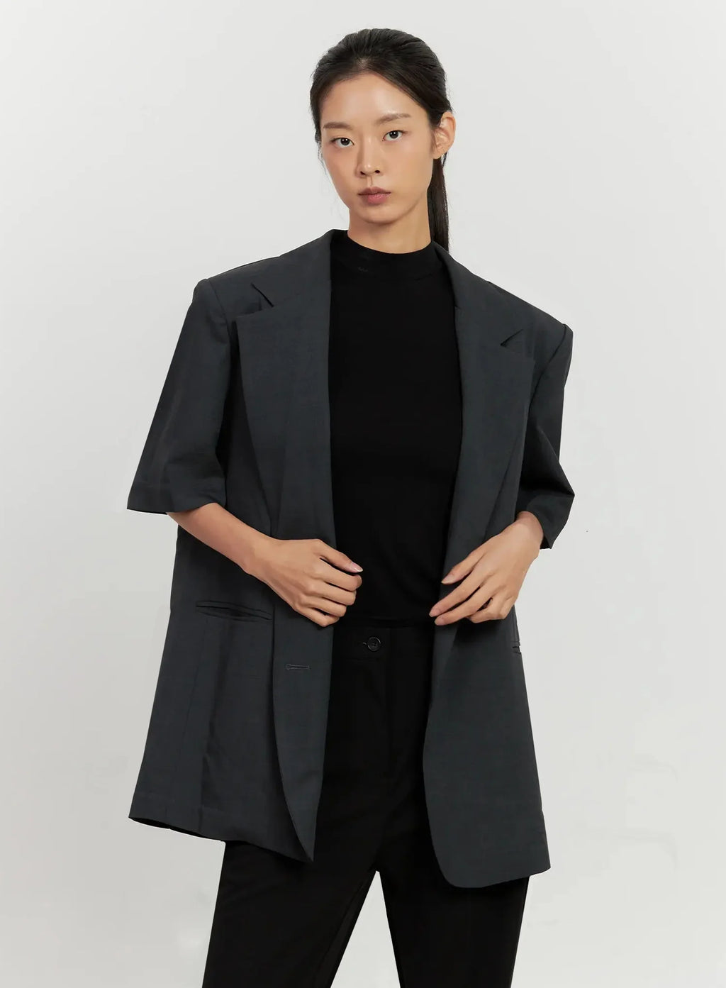 Boxy Short-Sleeve Blazer IL528