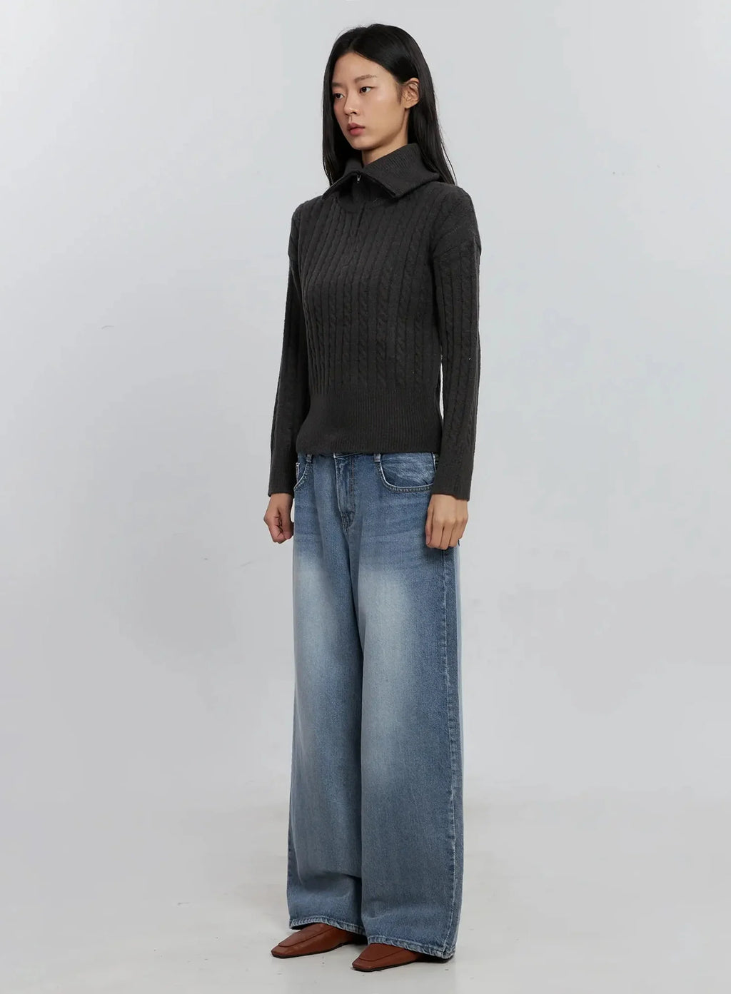 Cable-Knit High-Neck Zip-Up IS515