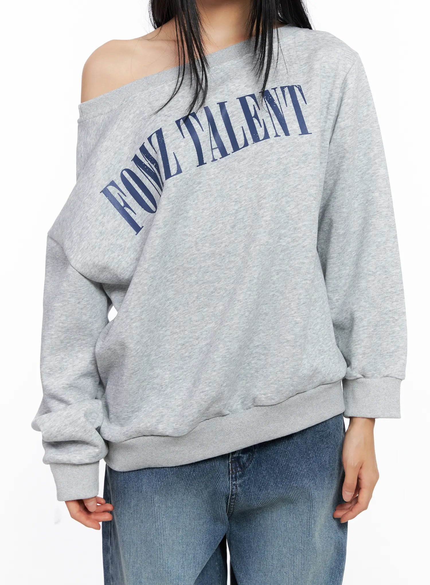 One-Shoulder Graphic Lettering Sweatshirt CS509