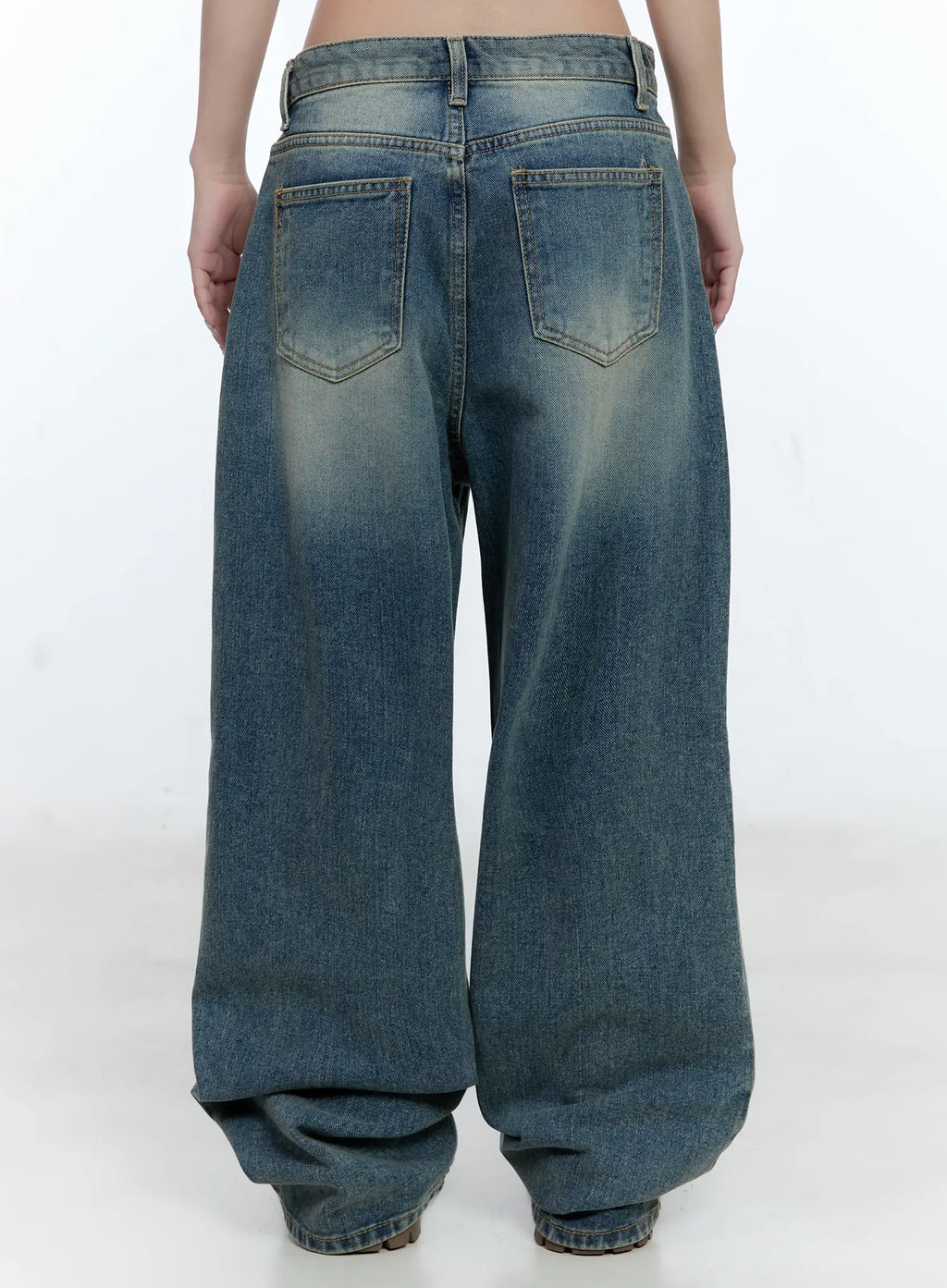 Eunjeong Ripped Denim Jeans CG501