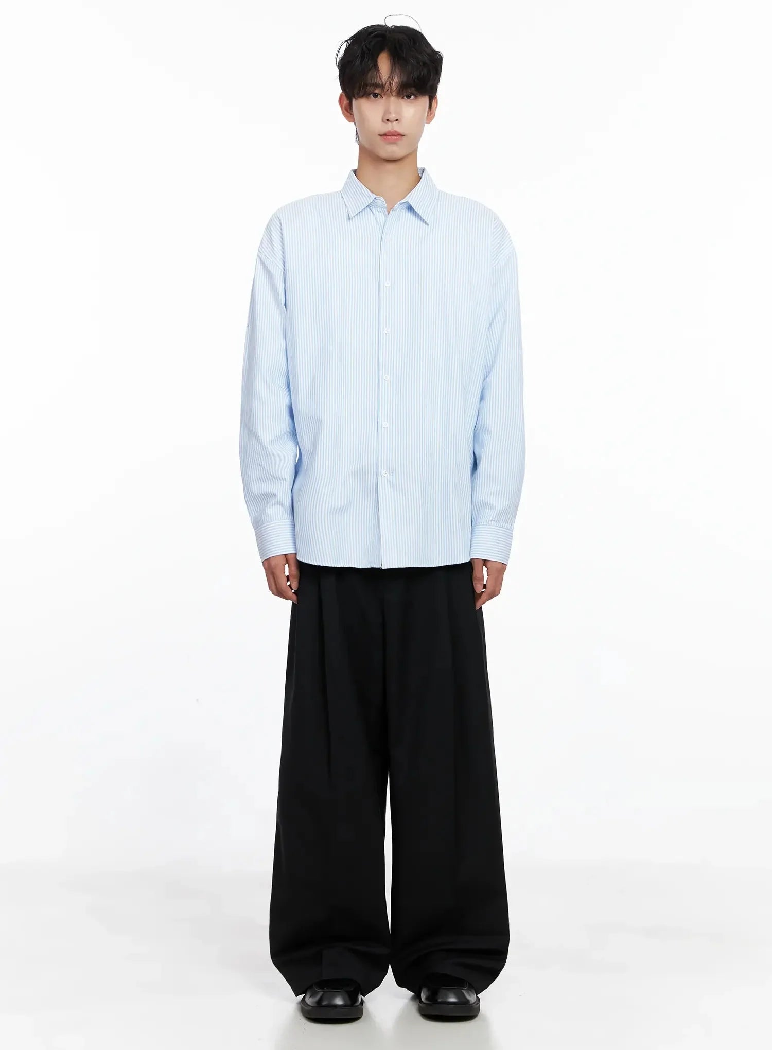 Men's Classic Striped Oxford Shirt IO516