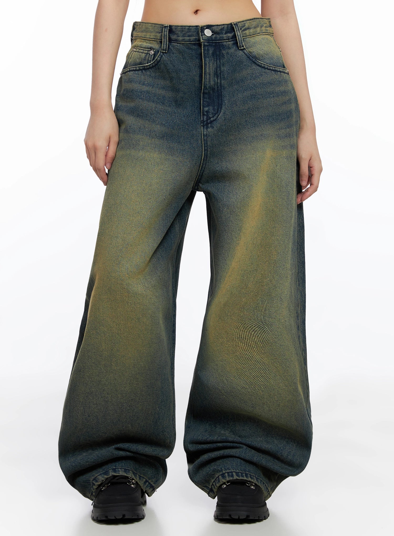 Elora Washed Baggy Jeans IS525