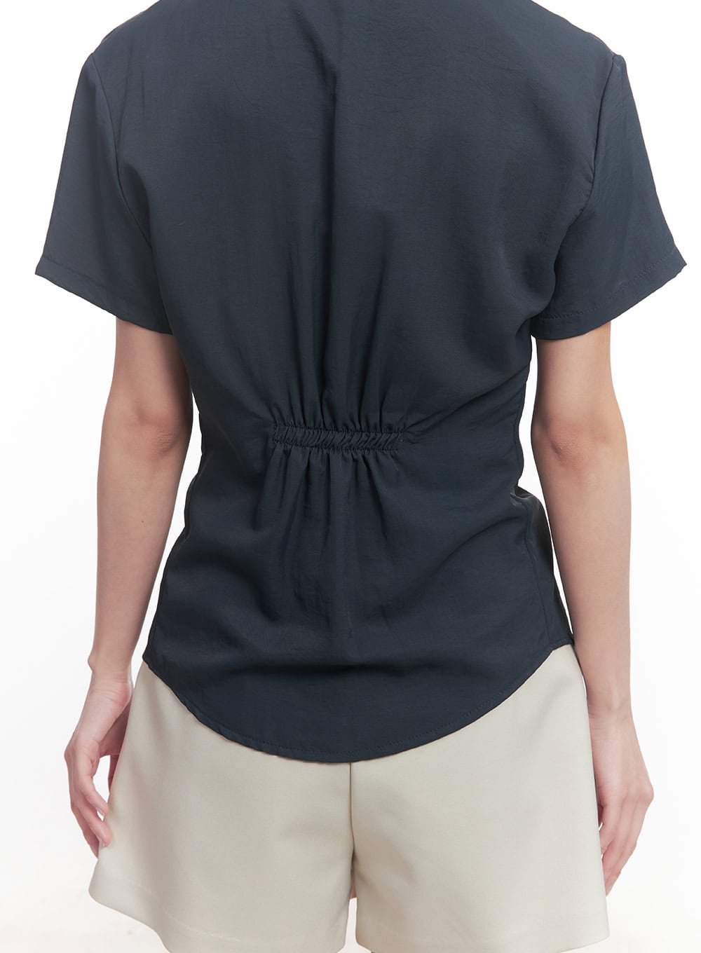 Slim-Fit Buttoned Half-Sleeve Shirt CA510