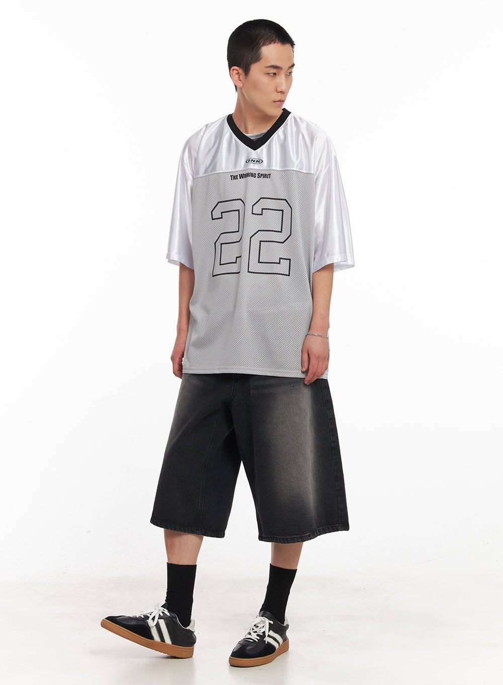 Men's Mesh V-Neck Graphic Tee IY505