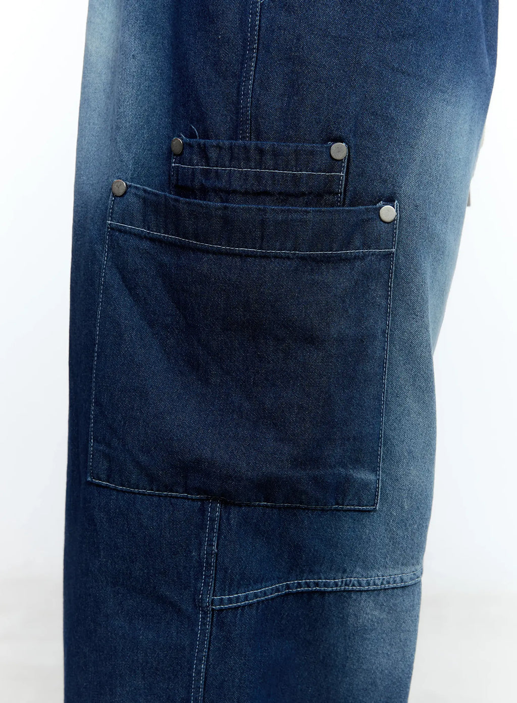 Men's Rivet Detail Wide Jeans IL517