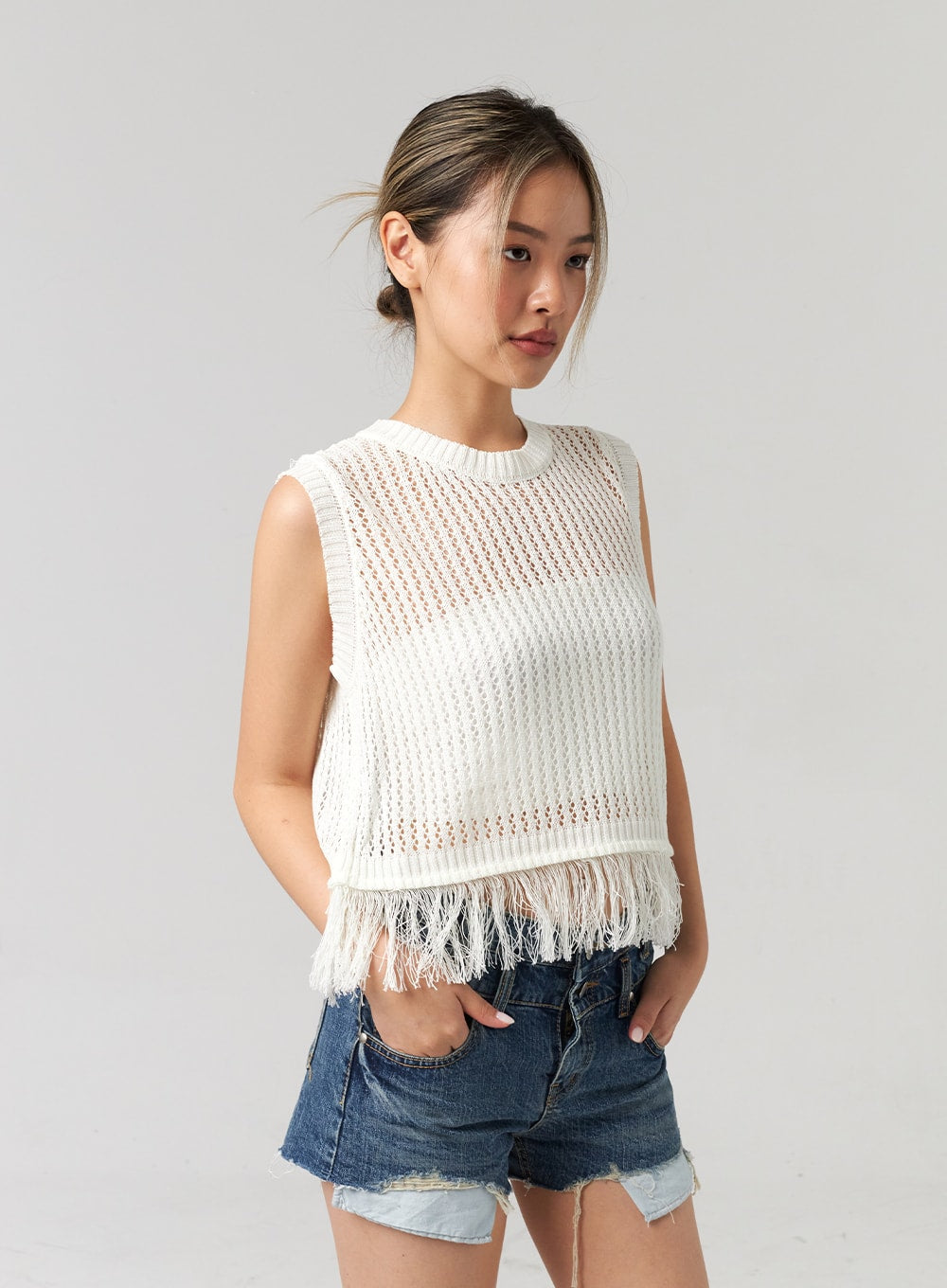 Mesh Fringe Vest CL305