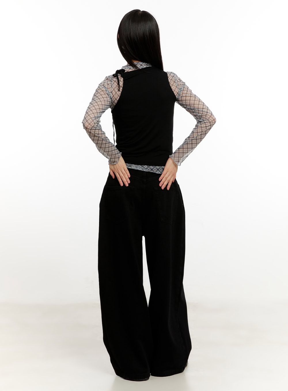 Slim-Fit Plaid Print Sheer Top CM514