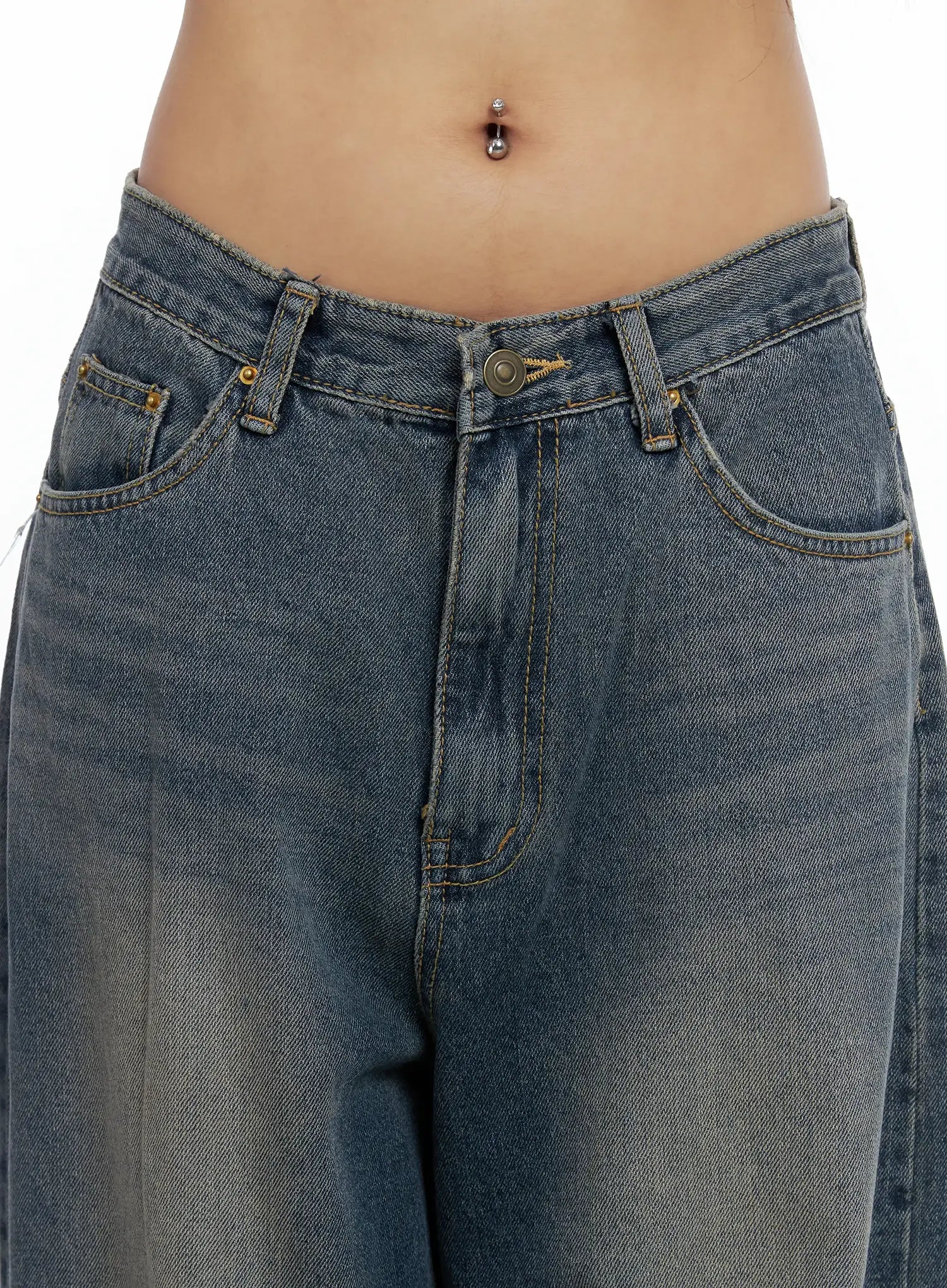 Finley Oversized Wide-Leg Jeans CS504