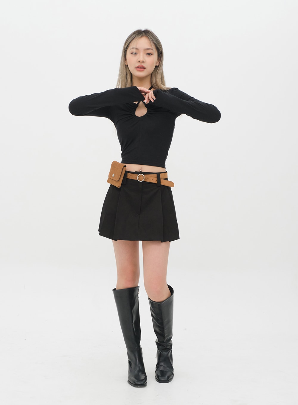 Halter neck Cropped Top C2001