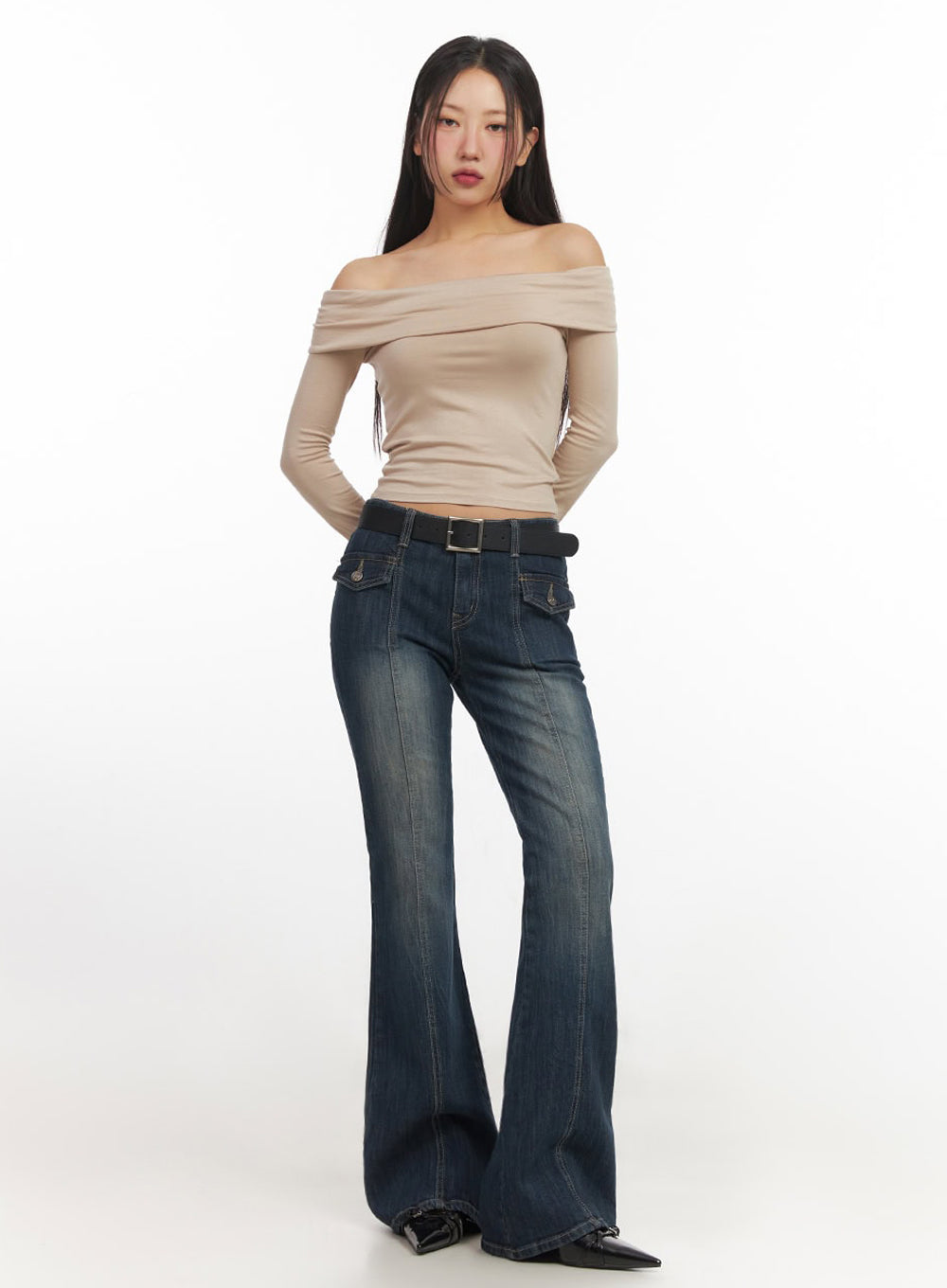 Cozy Off-Shoulder Slim-Fit Top IF510