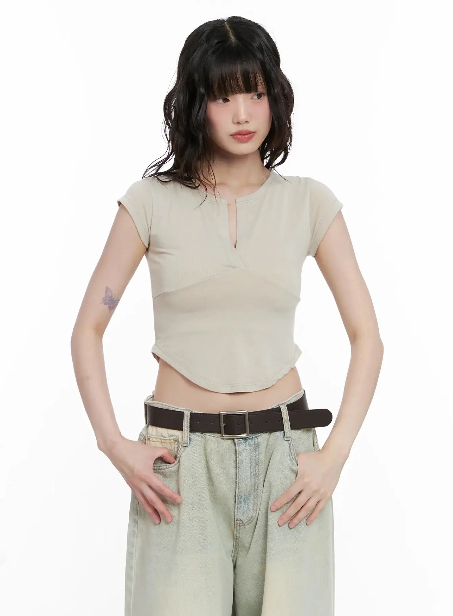 Minimalist V-Neck Crop Top IL531