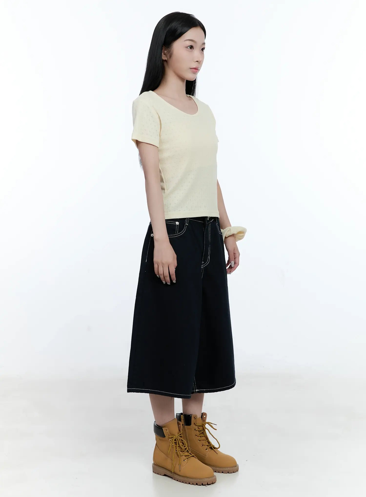 V-Neck Short-Sleeve Knit Tee CG501