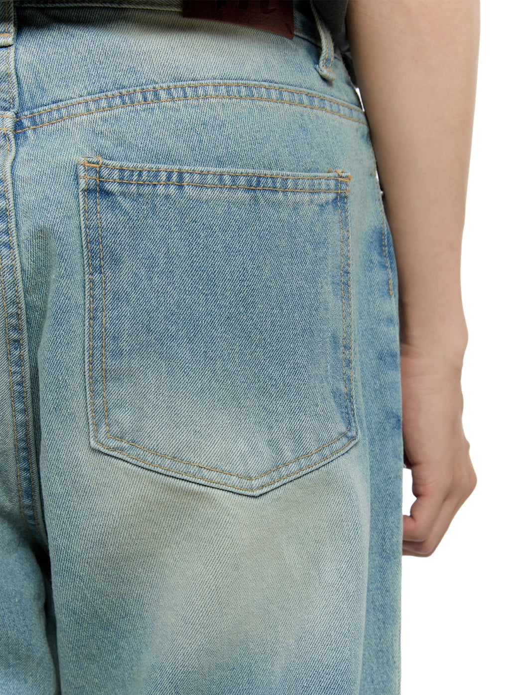 Men's Light-Wash Baggy  Jeans IG520