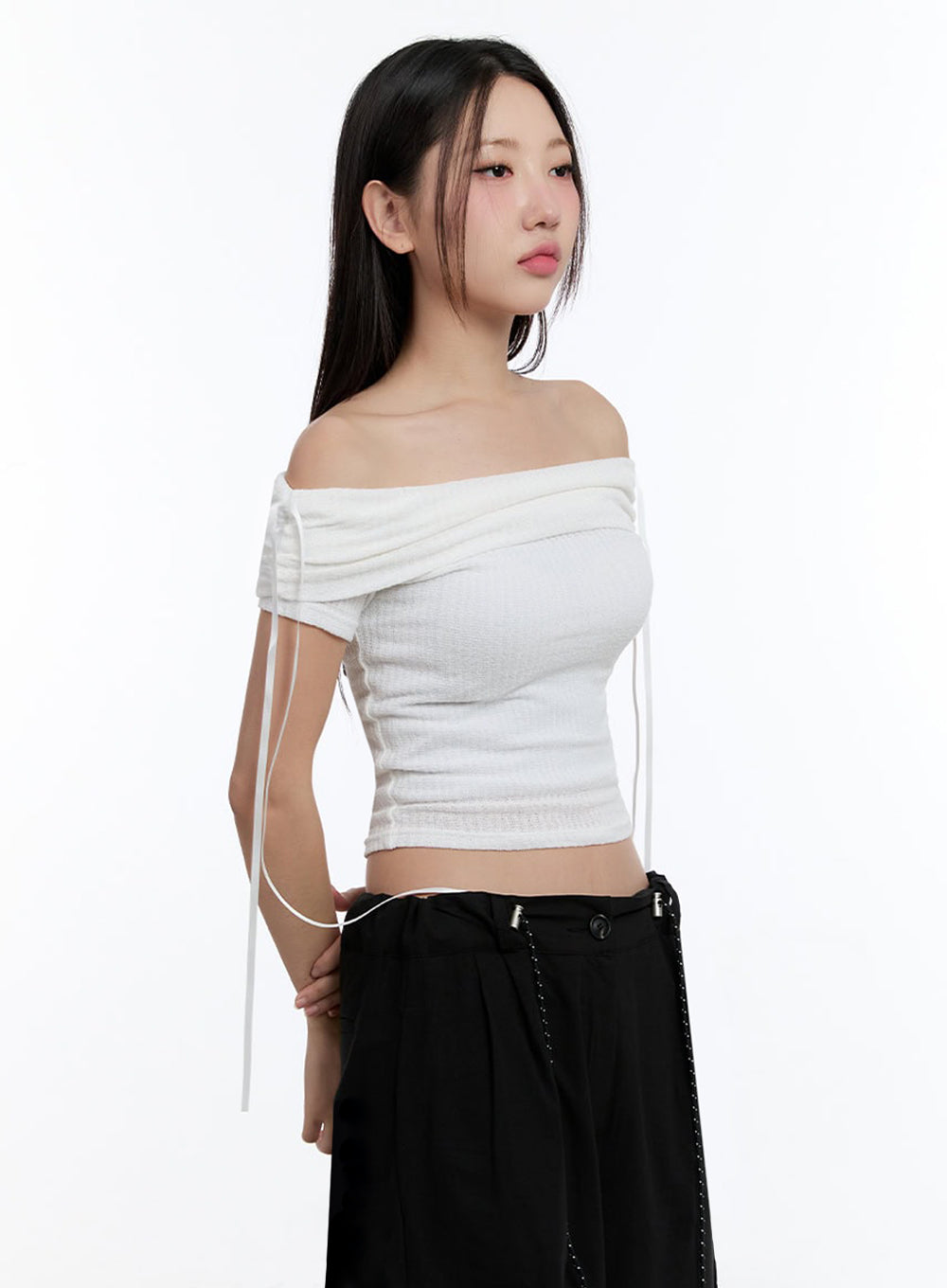 Ribbon Off-Shoulder Crop Top IU504