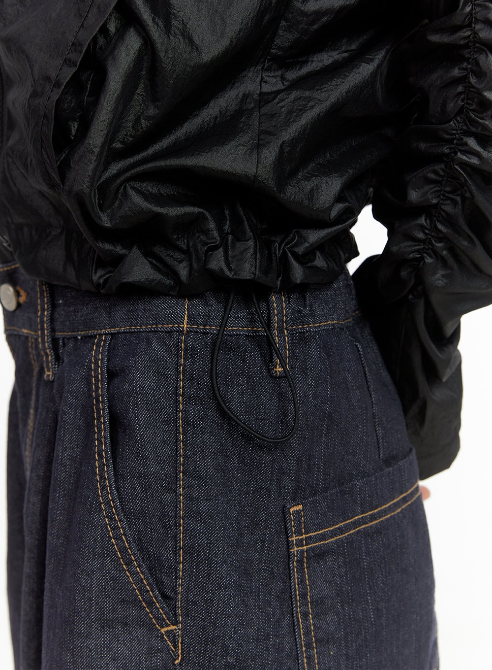 Shirred Hooded Nylon Crop Jacket CO402