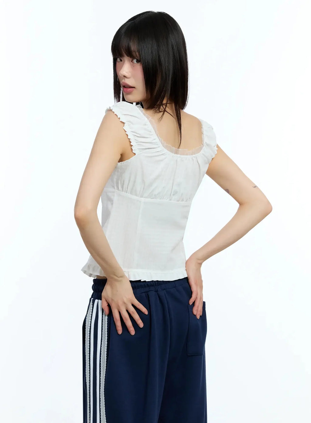 Frill-Trim Sleeveless Blouse IU525