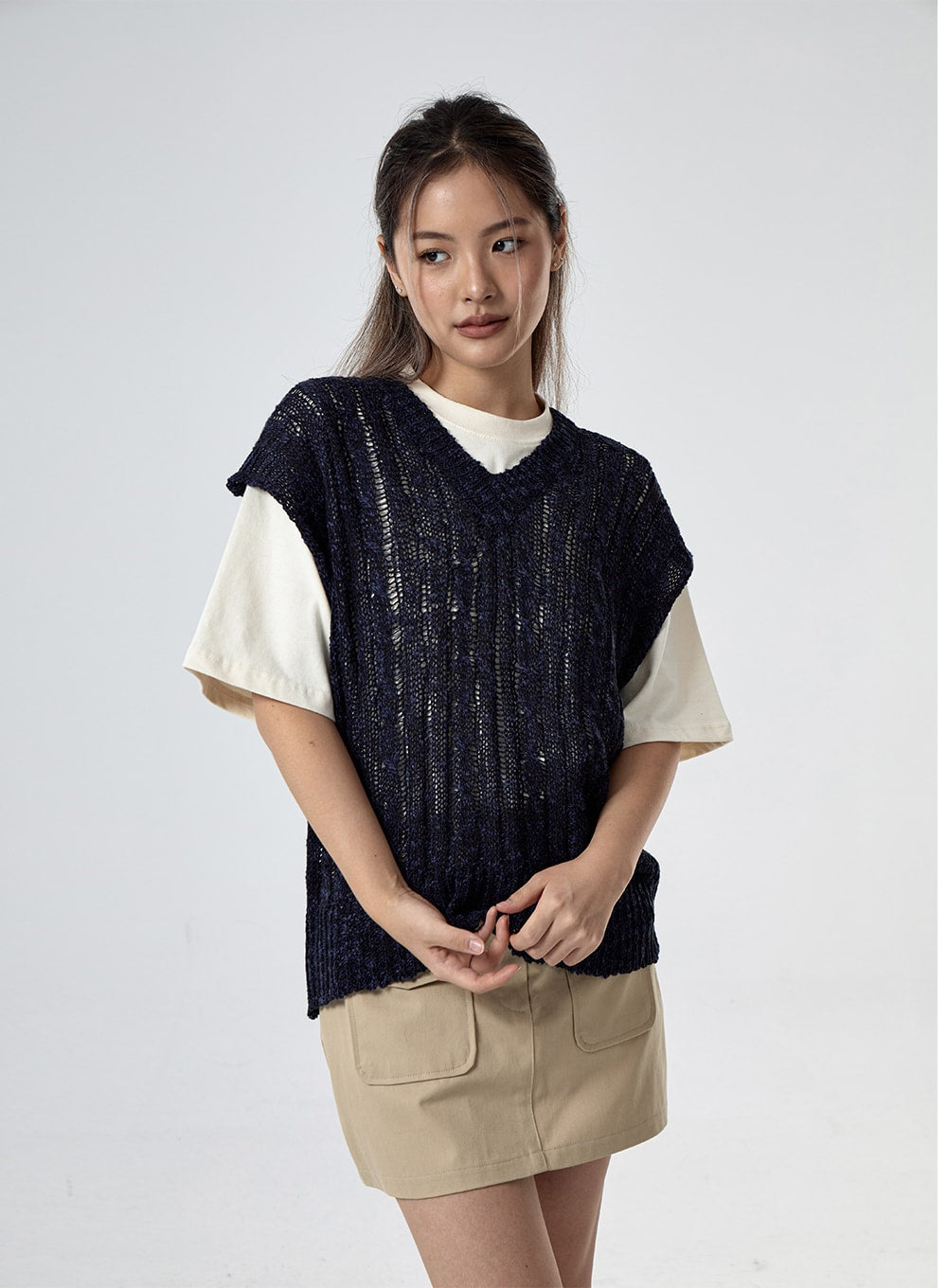 V-Neck Mesh Knitted Vest CG24