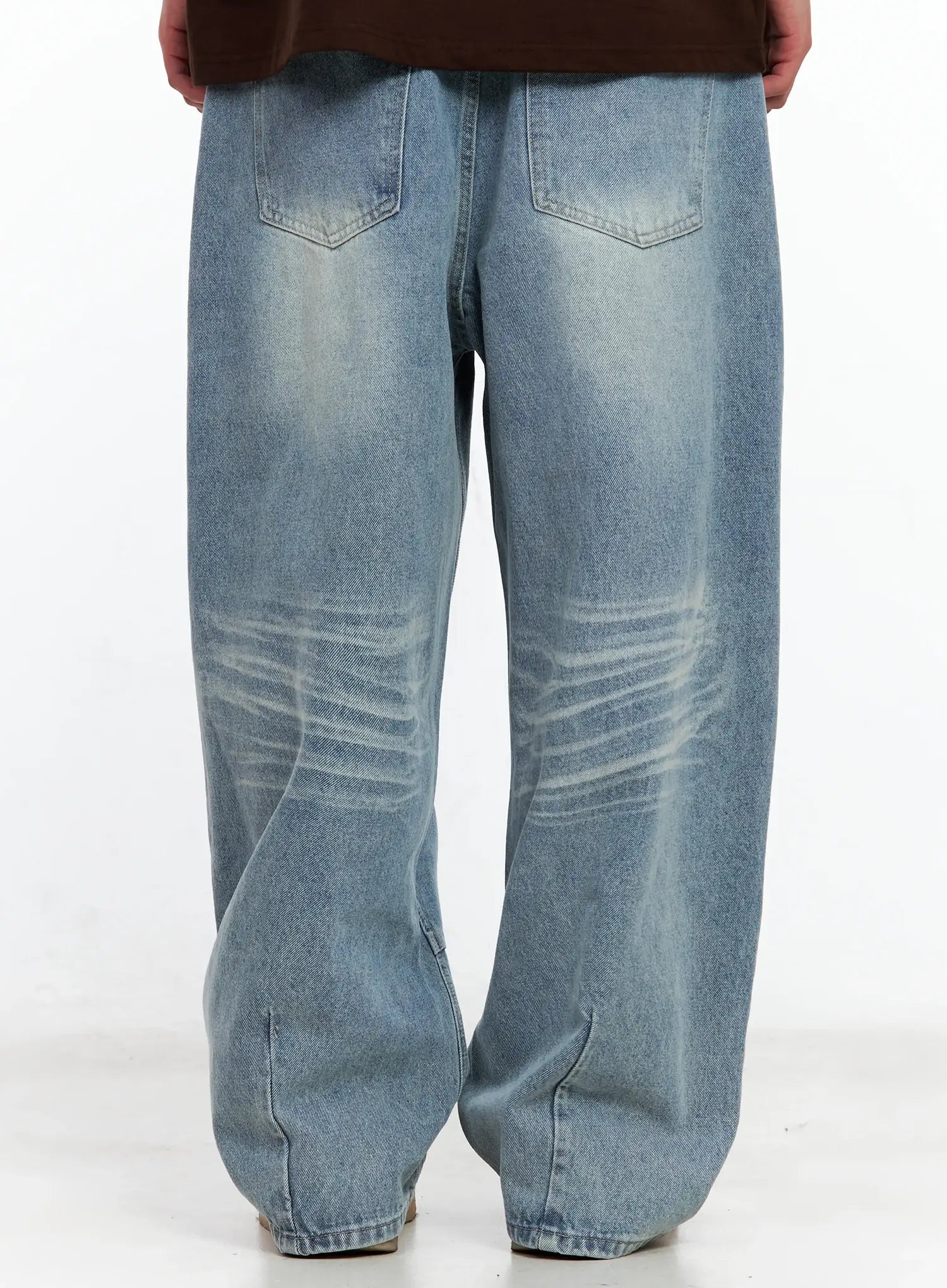 Men's Front-Pleated Washed Wide Denim Pants IL514