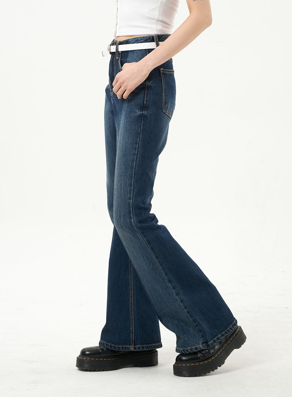 Dark Wash Bootcut Jeans CA328