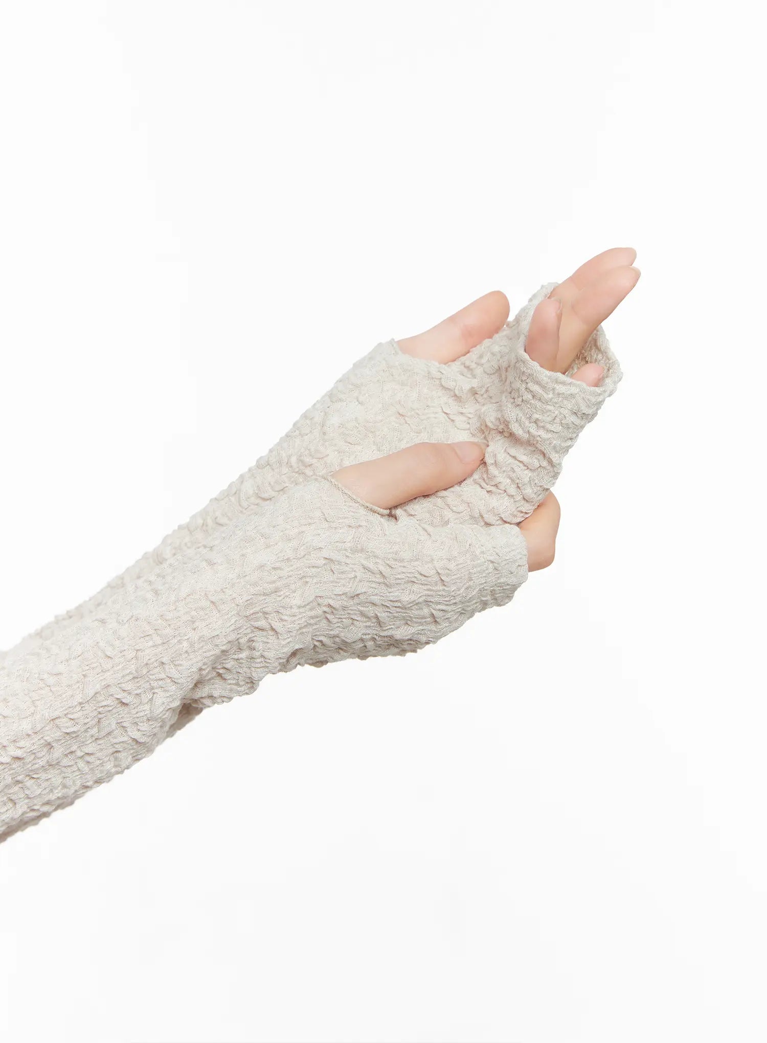 Cropped Eyelet Long Sleeve Top CG525