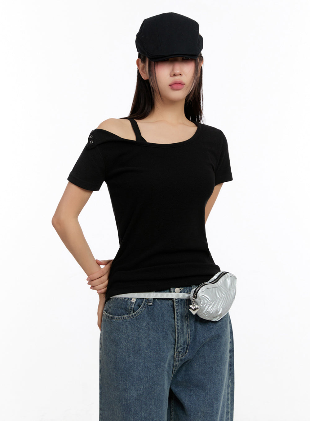 Slim-Fit Buttoned U Neck Top IU509