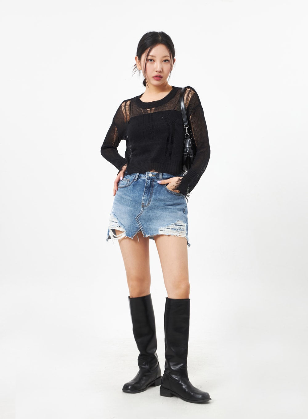 Crewneck Ripped Sweater CA307