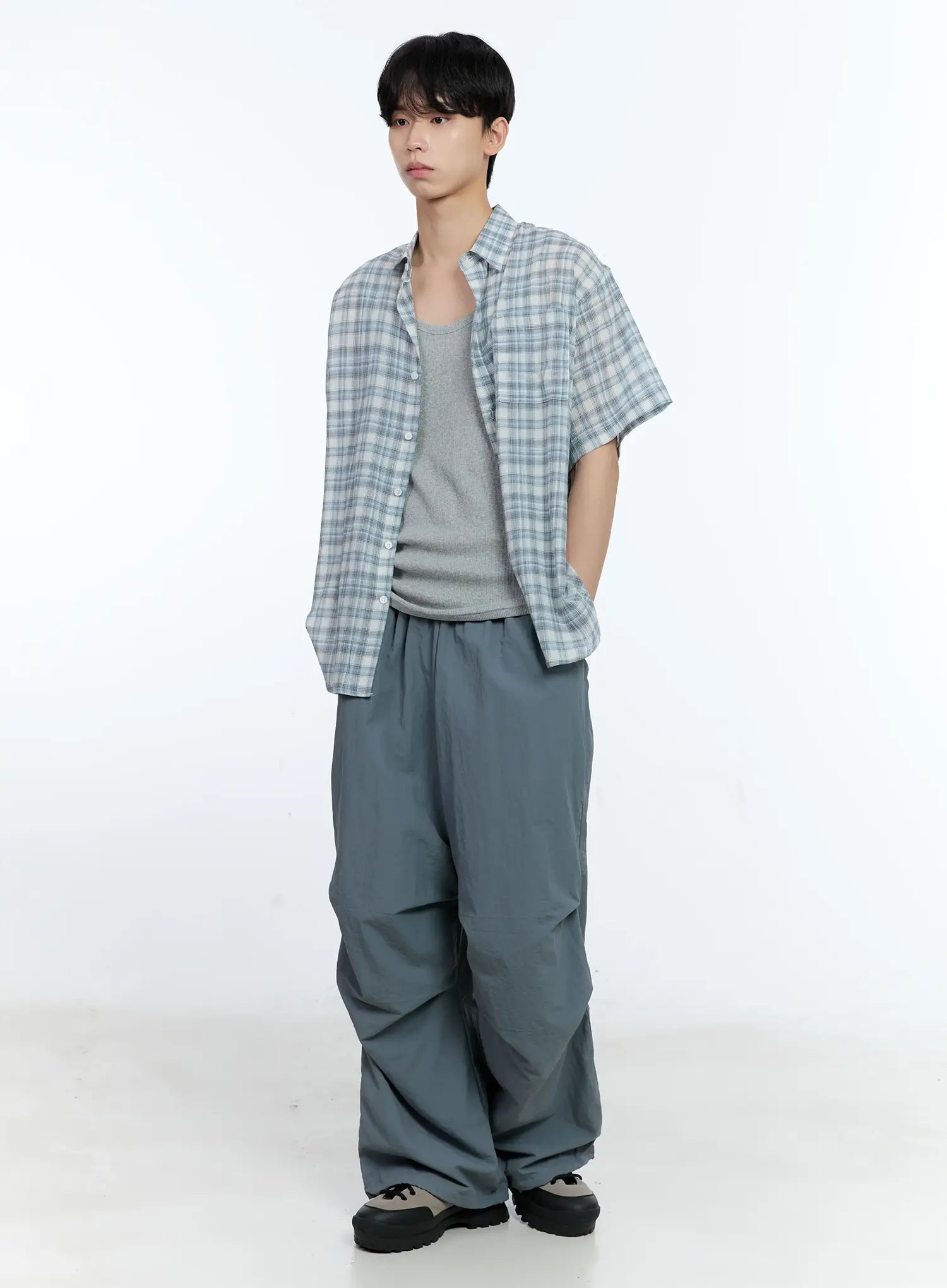 Men's Checkered Button-Up Shirt IG501