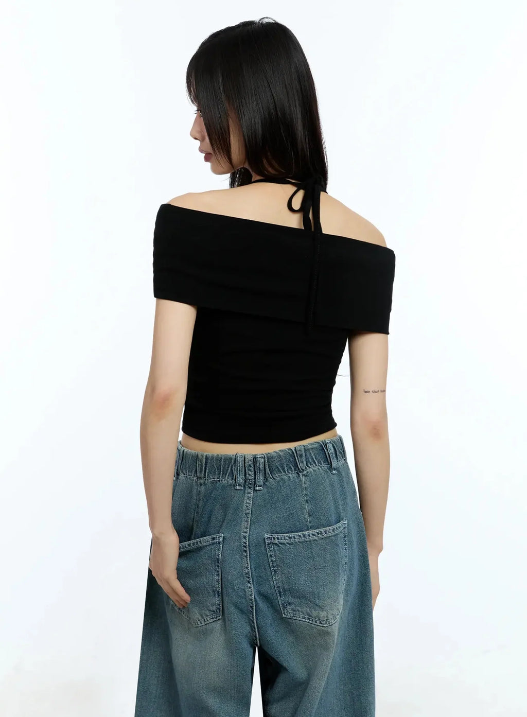 Shirred Off-Shoulder Short-Sleeve Tee IU525