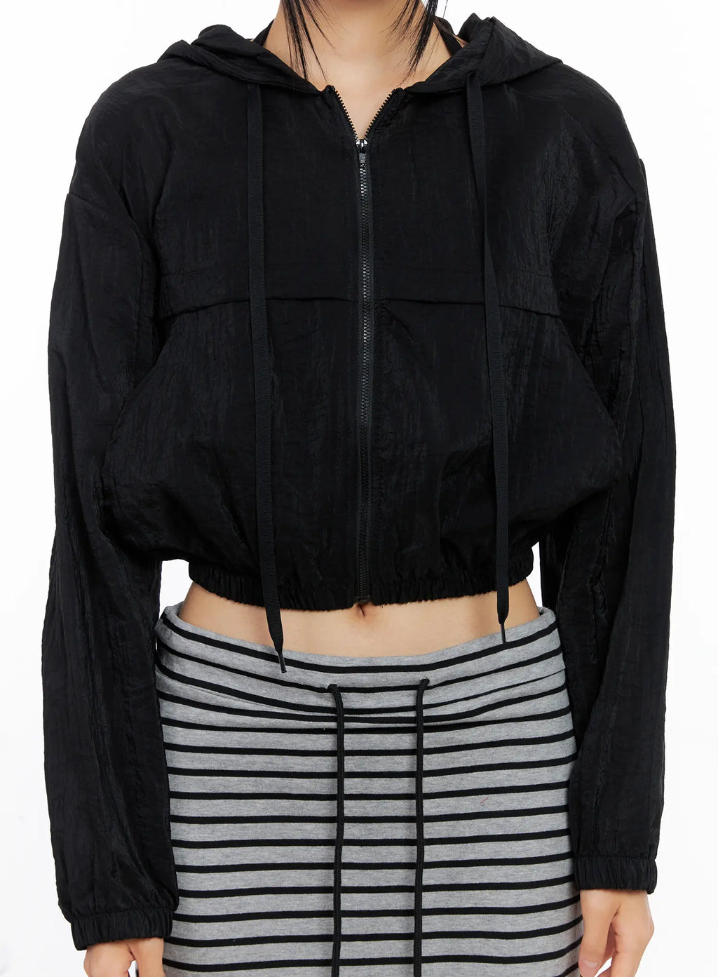 Cropped Zip-Up Windbreaker CL530