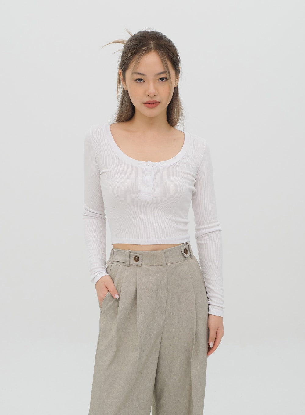 Scoop Neck Long Sleeve T Shirt with Front Buttons CM2