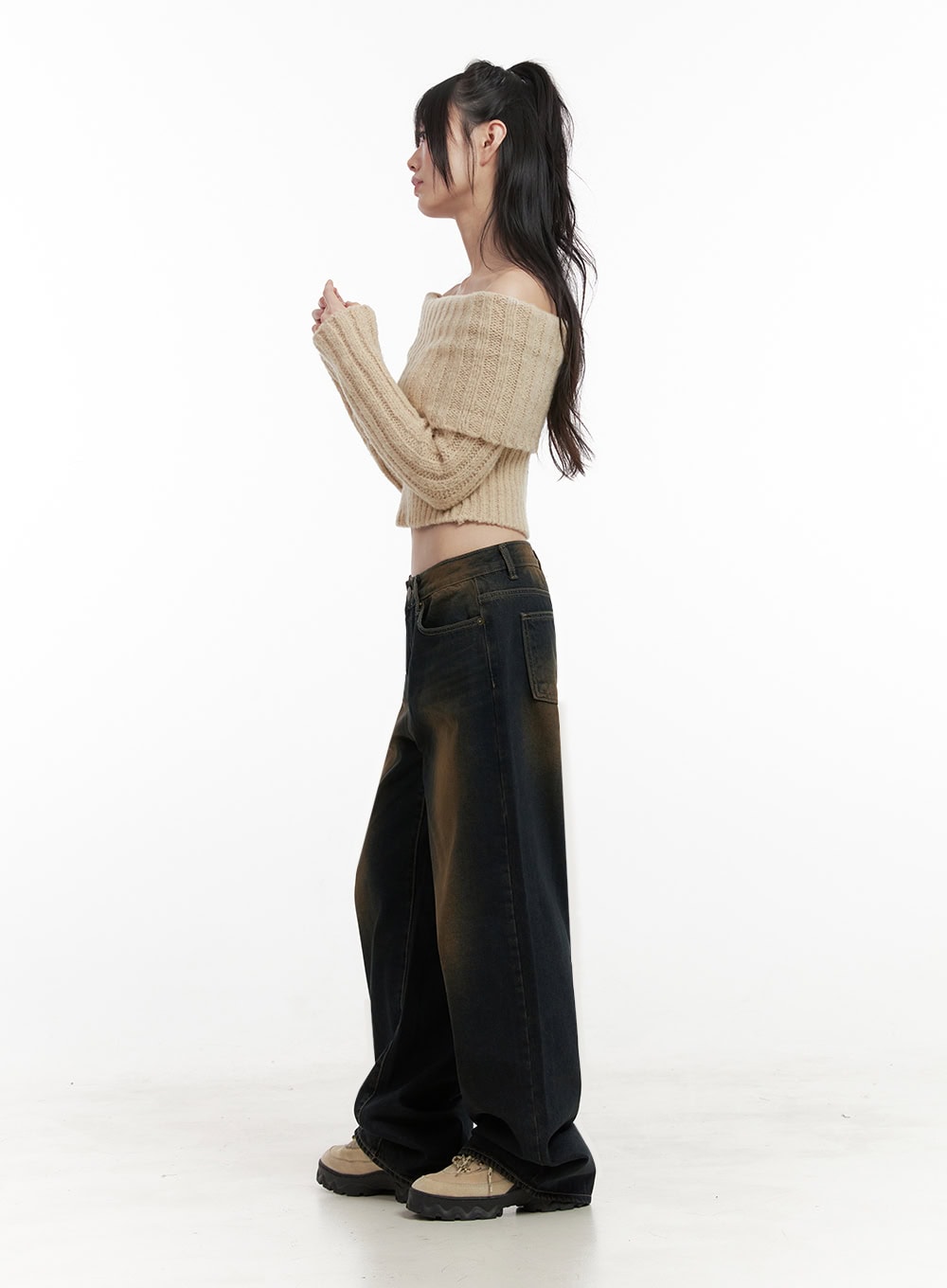 Slim-Fit Off-Shoulder Sweater ID402